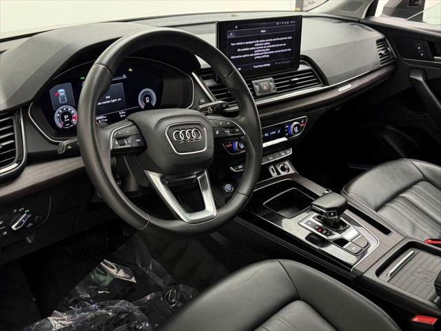 used 2021 Audi Q5 car, priced at $24,900