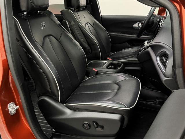 used 2018 Chrysler Pacifica car, priced at $15,900