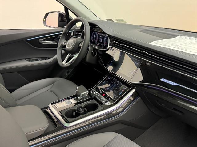 new 2025 Audi Q7 car, priced at $77,305