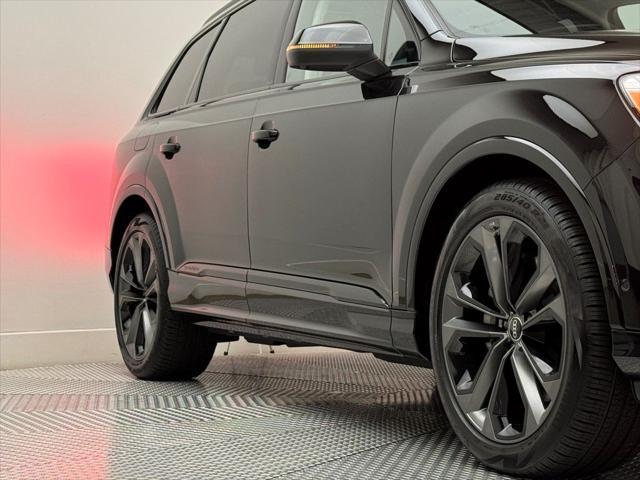 new 2025 Audi Q7 car, priced at $77,305