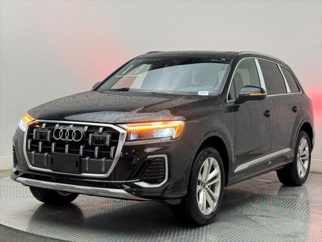 new 2025 Audi Q7 car, priced at $68,340