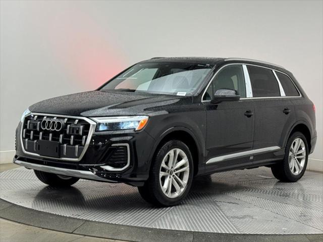 new 2025 Audi Q7 car, priced at $68,340