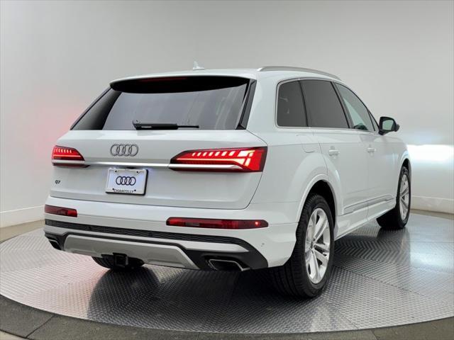 used 2025 Audi Q7 car, priced at $57,901