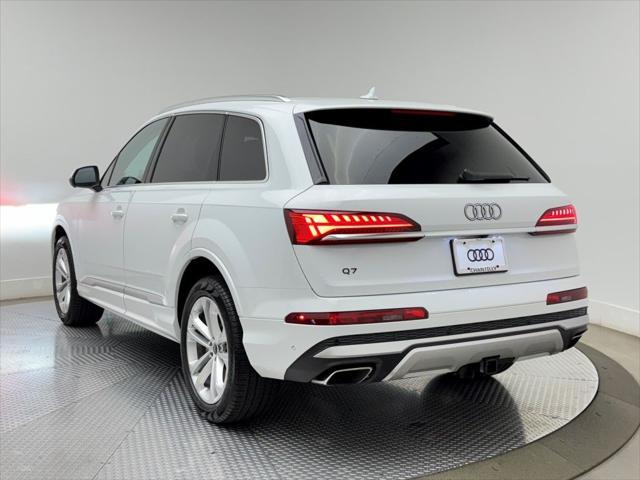 used 2025 Audi Q7 car, priced at $57,901