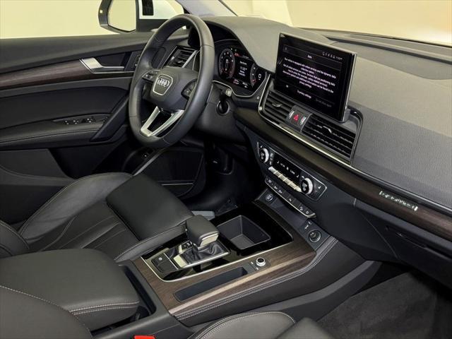 used 2024 Audi Q5 car, priced at $43,700