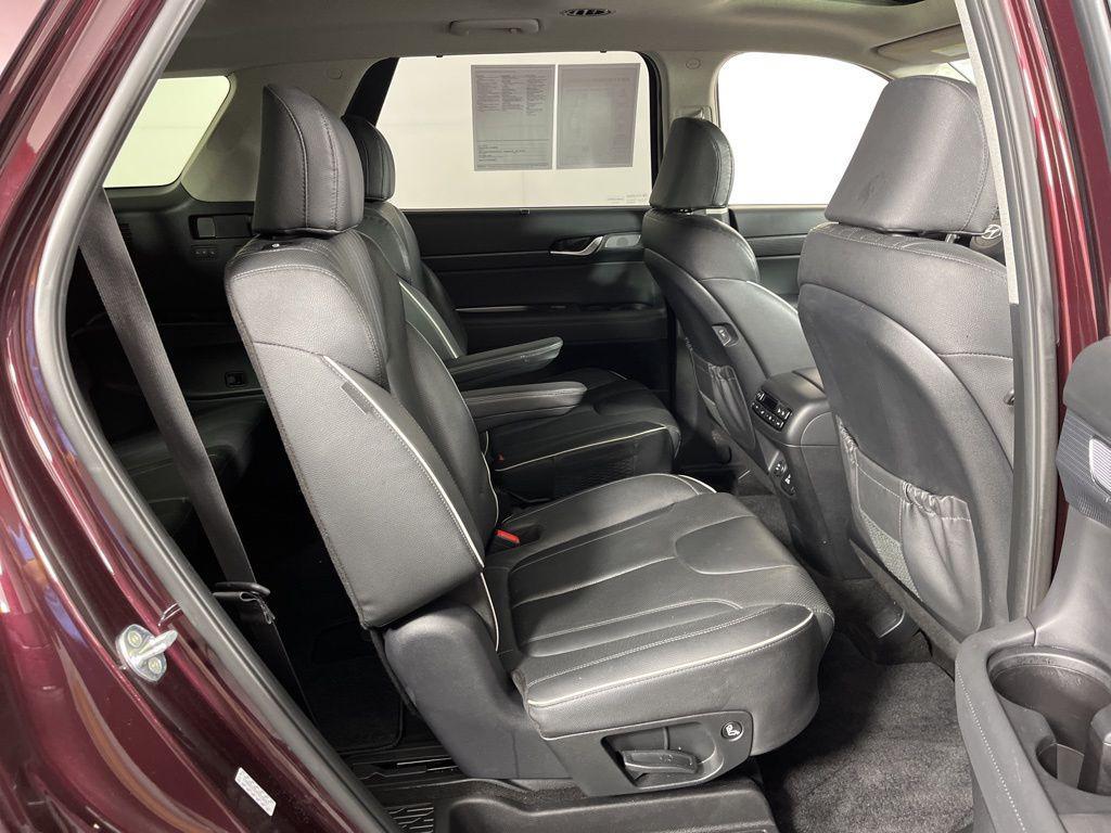 used 2023 Hyundai Palisade car, priced at $31,900