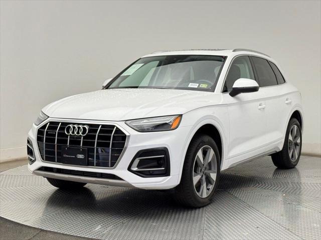 used 2024 Audi Q5 car, priced at $40,700