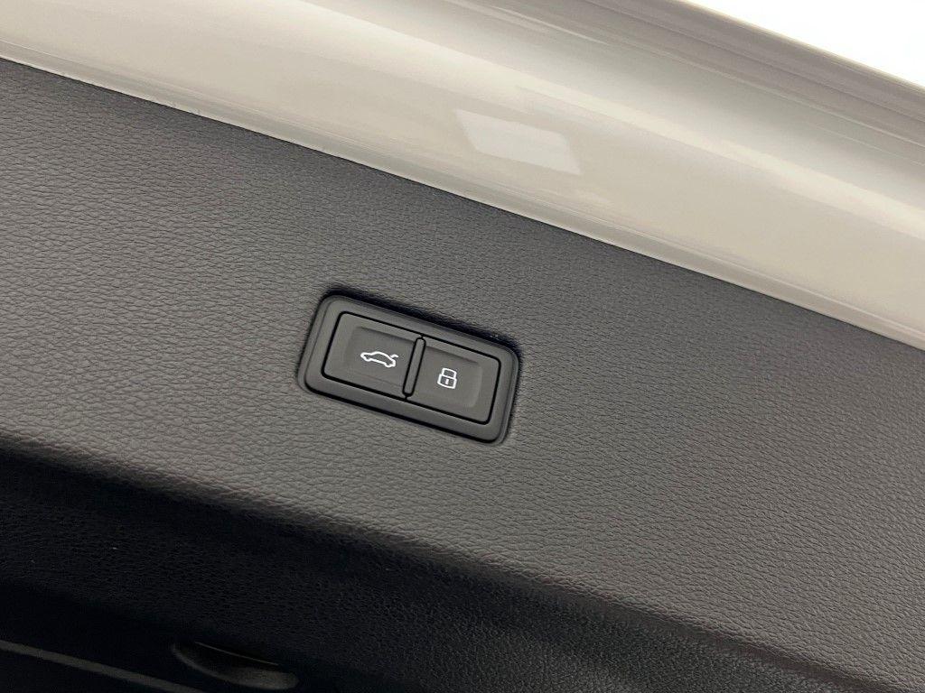 new 2026 Audi SQ8 car, priced at $108,255