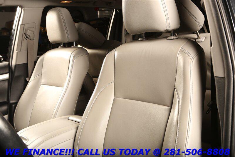 used 2019 Toyota Highlander car, priced at $24,495