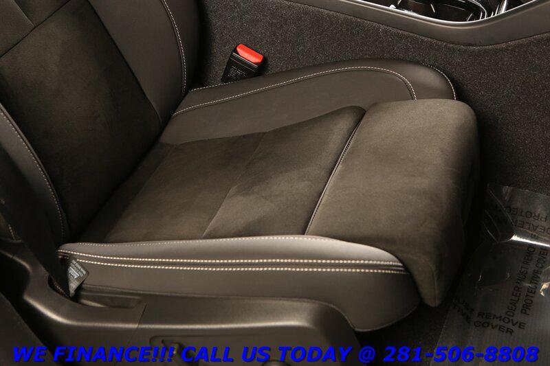 used 2022 Volvo XC40 Recharge Pure Electric car, priced at $20,995