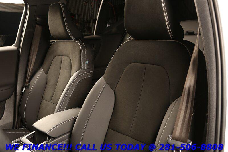 used 2022 Volvo XC40 Recharge Pure Electric car, priced at $20,995