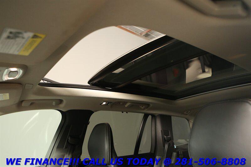 used 2022 Volvo XC90 car, priced at $29,995