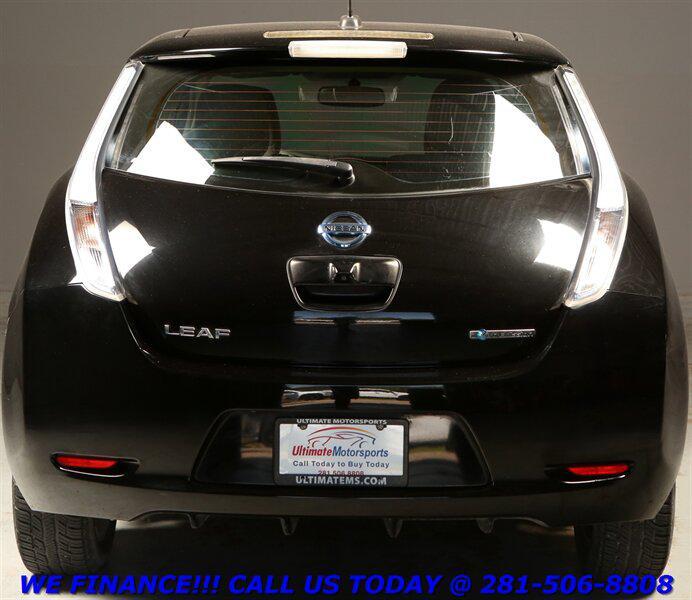 used 2011 Nissan Leaf car, priced at $3,495