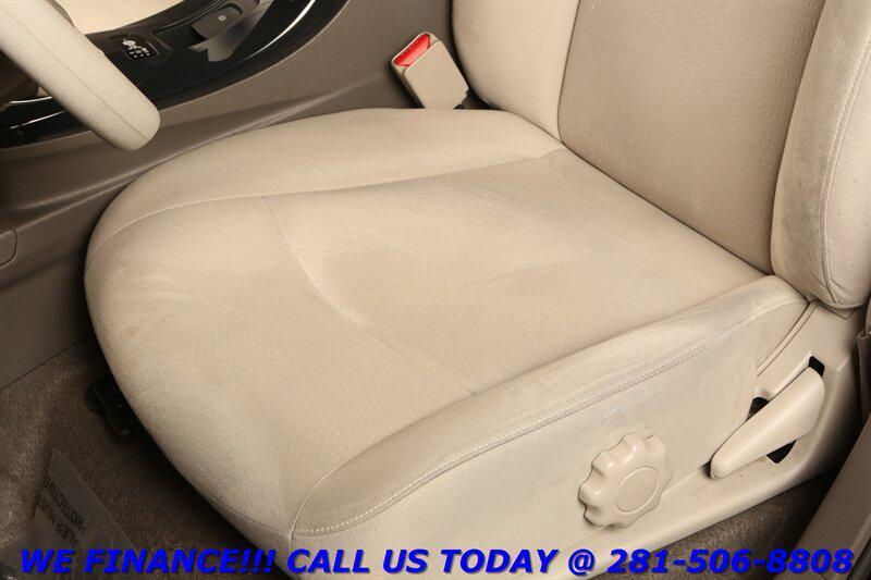 used 2011 Nissan Leaf car, priced at $3,495