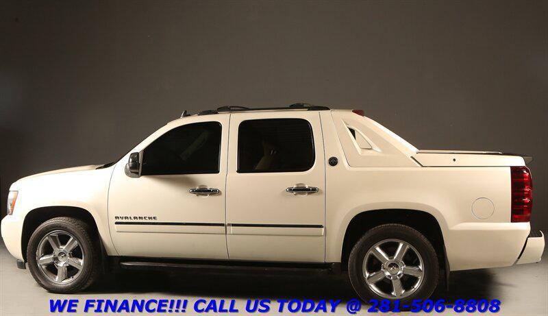 used 2013 Chevrolet Avalanche car, priced at $18,980