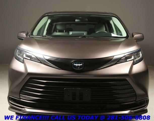 used 2021 Toyota Sienna car, priced at $32,495