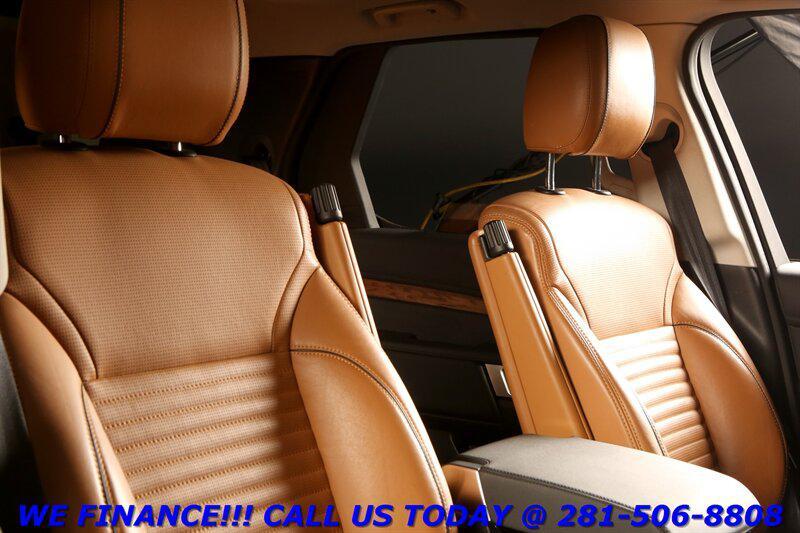 used 2019 Land Rover Discovery car, priced at $20,995