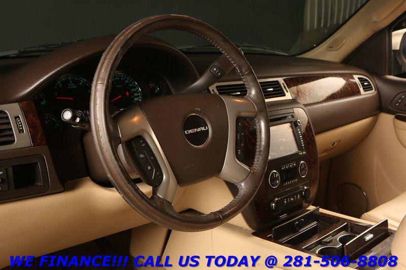used 2013 GMC Yukon car, priced at $17,995