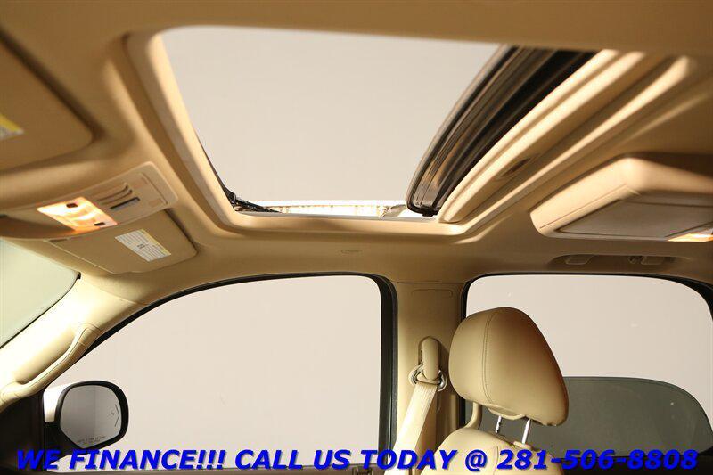 used 2013 GMC Yukon car, priced at $17,995