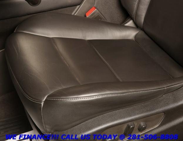 used 2023 Cadillac XT4 car, priced at $26,995