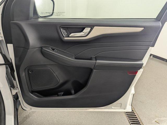 used 2022 Ford Escape car, priced at $21,489