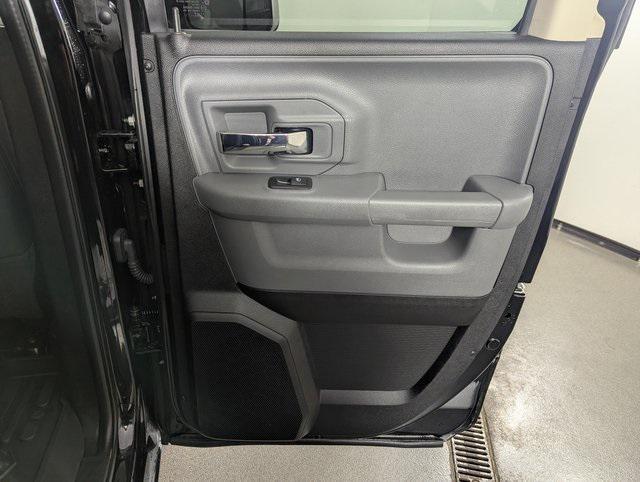 used 2022 Ram 1500 Classic car, priced at $30,989