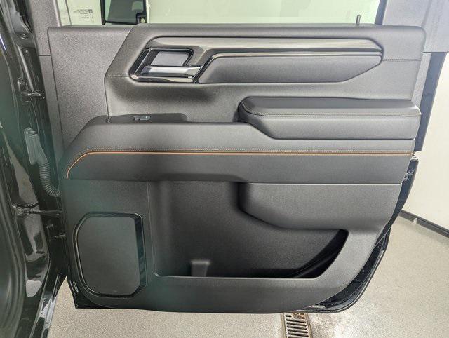 used 2025 GMC Sierra 2500 car, priced at $75,989