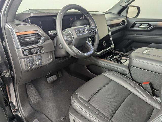 used 2025 GMC Yukon car, priced at $84,989