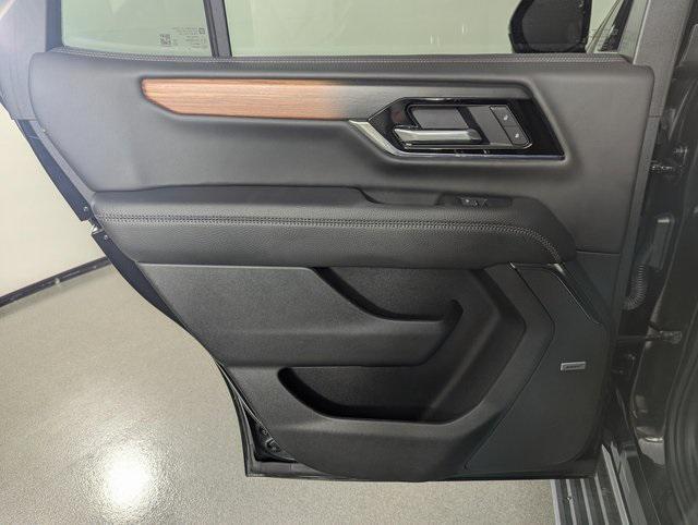 used 2025 GMC Yukon car, priced at $84,989