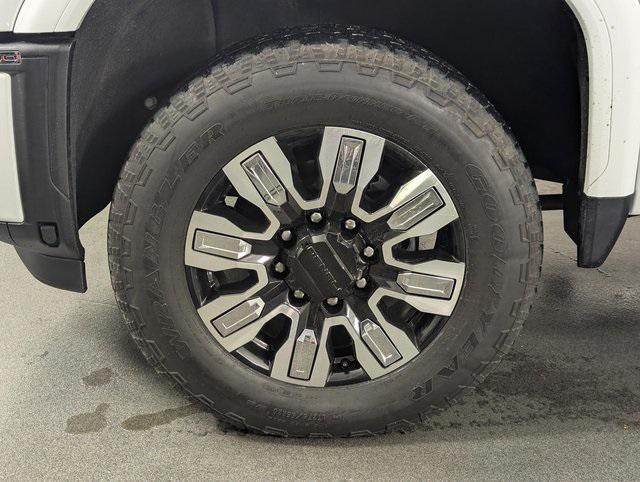 used 2024 GMC Sierra 2500 car, priced at $69,989