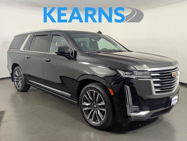 used 2023 Cadillac Escalade ESV car, priced at $77,989