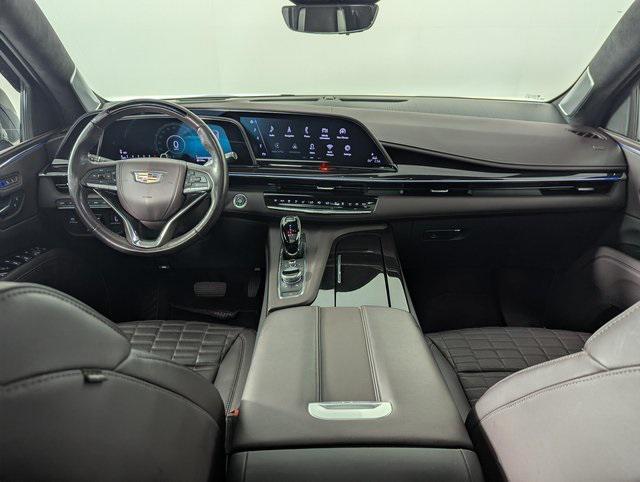 used 2023 Cadillac Escalade ESV car, priced at $77,989