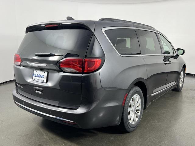 used 2017 Chrysler Pacifica car, priced at $14,989