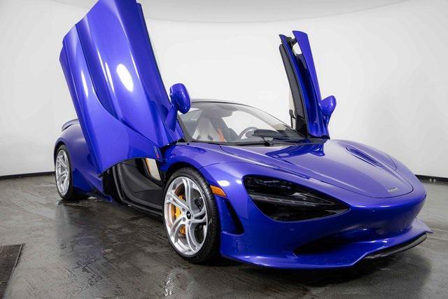 used 2024 McLaren 750S car, priced at $349,989