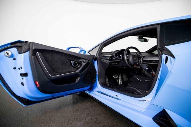 used 2020 Lamborghini Huracan EVO car, priced at $269,989
