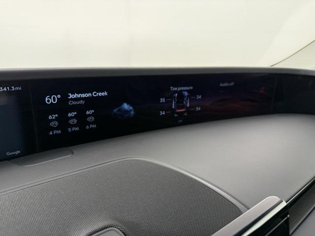 used 2024 Lincoln Nautilus car, priced at $52,989
