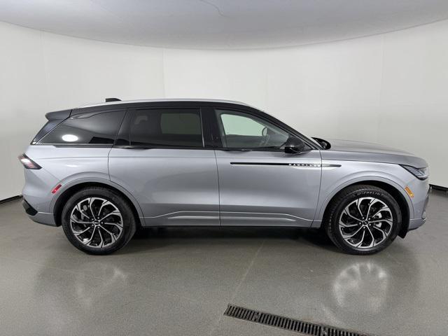used 2024 Lincoln Nautilus car, priced at $52,989