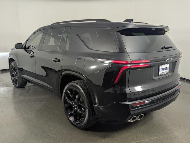 used 2024 Chevrolet Traverse car, priced at $49,989