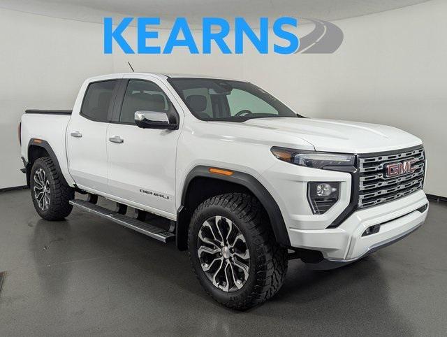 used 2023 GMC Canyon car, priced at $41,989