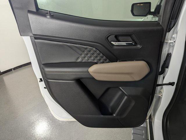 used 2023 GMC Canyon car, priced at $41,989
