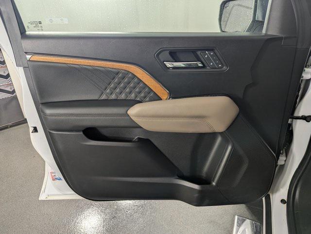 used 2023 GMC Canyon car, priced at $41,989