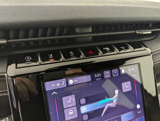 used 2023 Jeep Grand Cherokee car, priced at $29,989