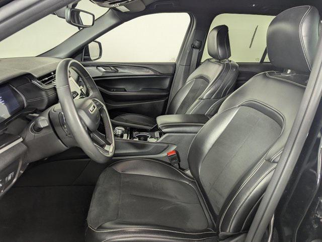 used 2023 Jeep Grand Cherokee car, priced at $29,989