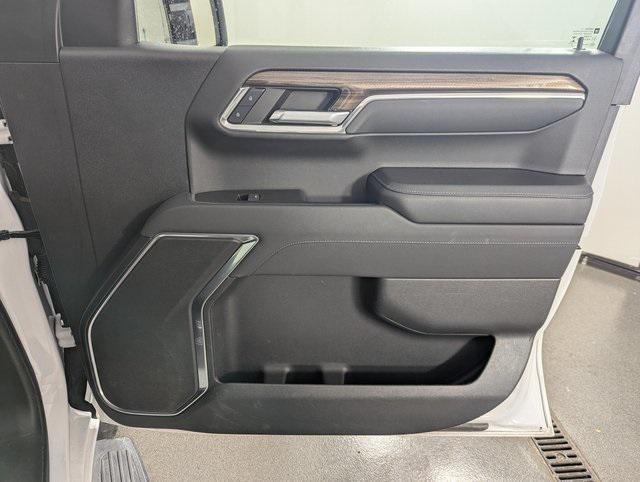 used 2022 Chevrolet Silverado 1500 car, priced at $29,989