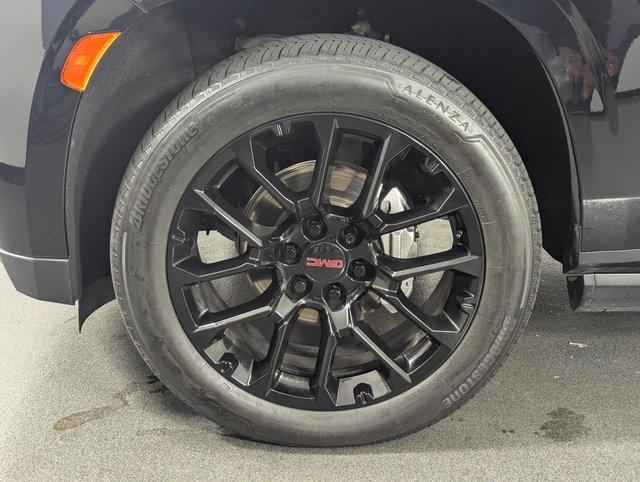 used 2023 GMC Yukon XL car, priced at $63,989