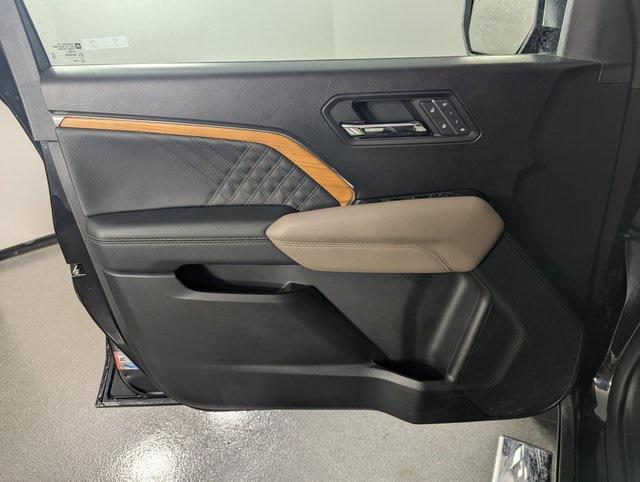 used 2023 GMC Canyon car, priced at $44,989
