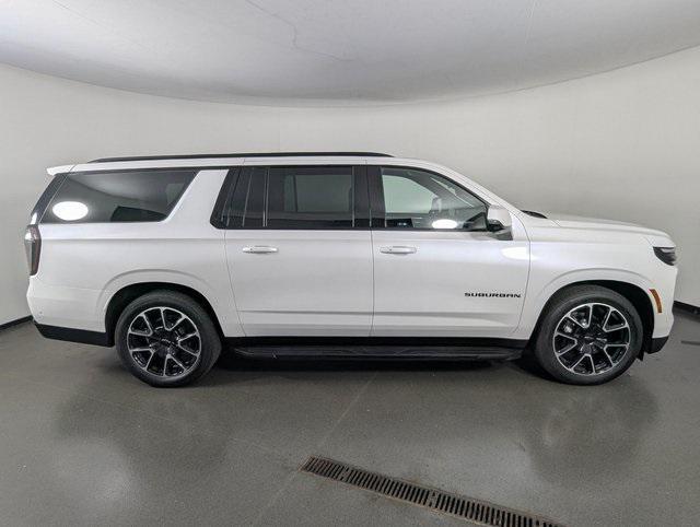 used 2025 Chevrolet Suburban car, priced at $79,989