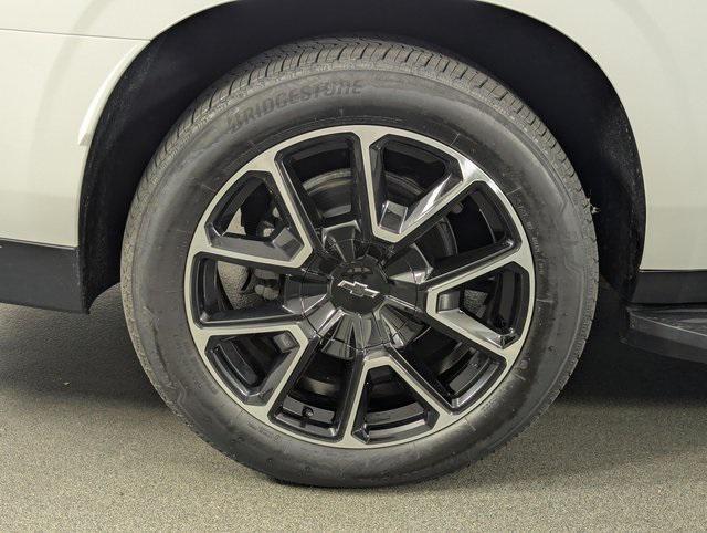 used 2025 Chevrolet Suburban car, priced at $79,989