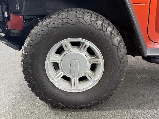 used 2004 Hummer H2 car, priced at $24,989