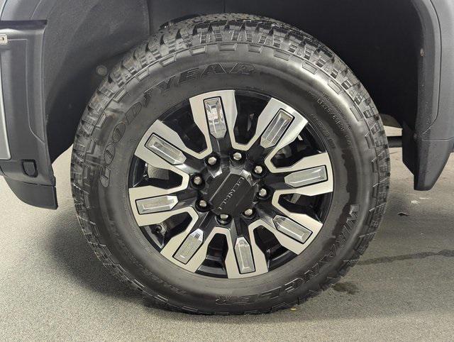 used 2025 GMC Sierra 3500 car, priced at $77,989